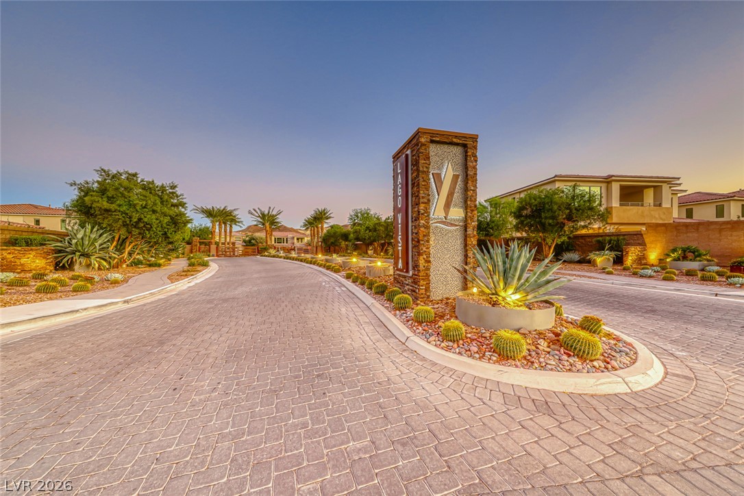 72 Bella Lago Avenue Henderson NV 89011
