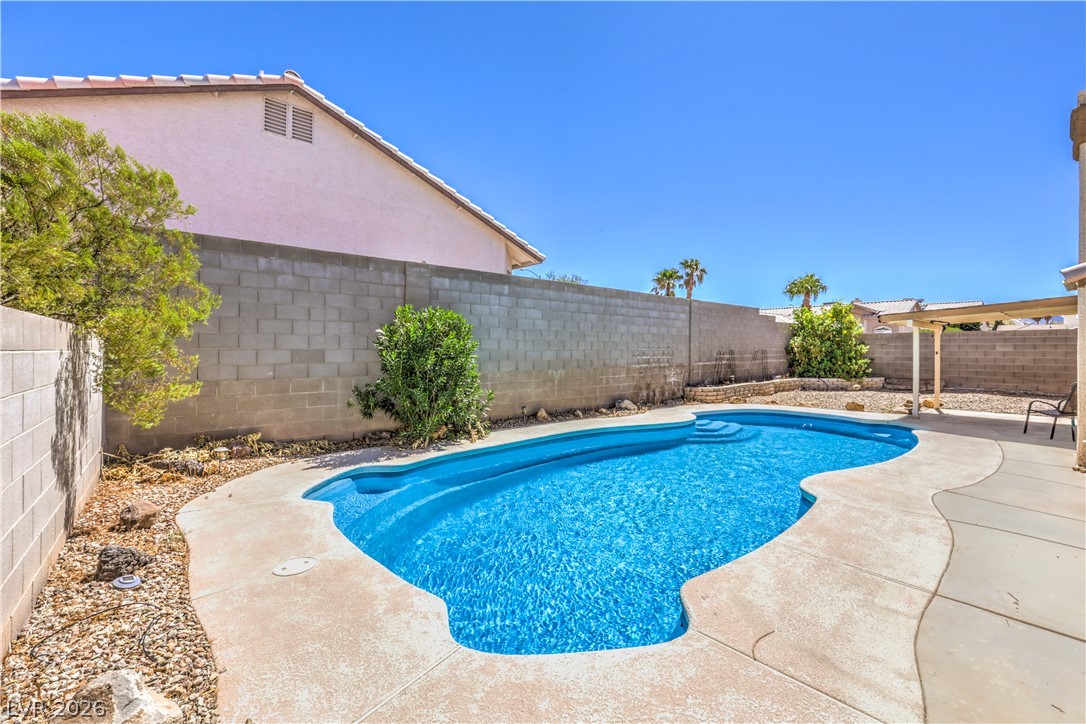 114 Vista Del Lago Street Henderson NV 89015