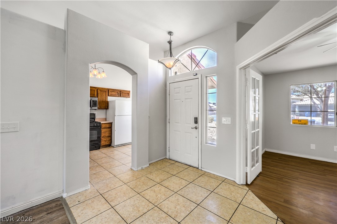 114 Vista Del Lago Street Henderson NV 89015