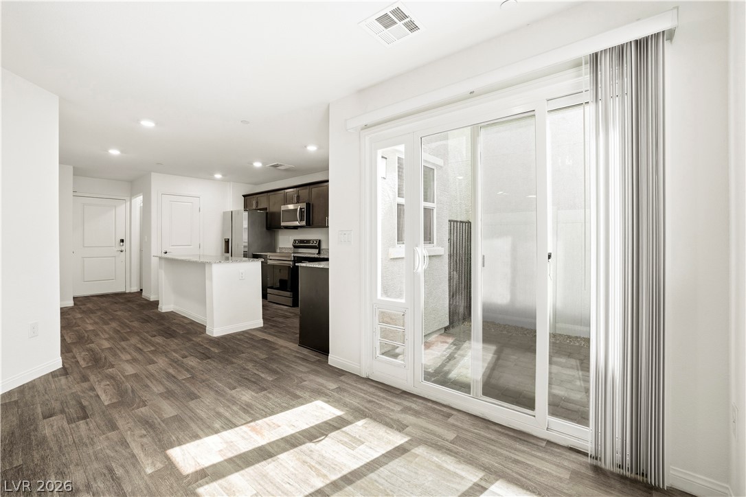 2757 Frosted Teal Avenue North Las Vegas NV 89086