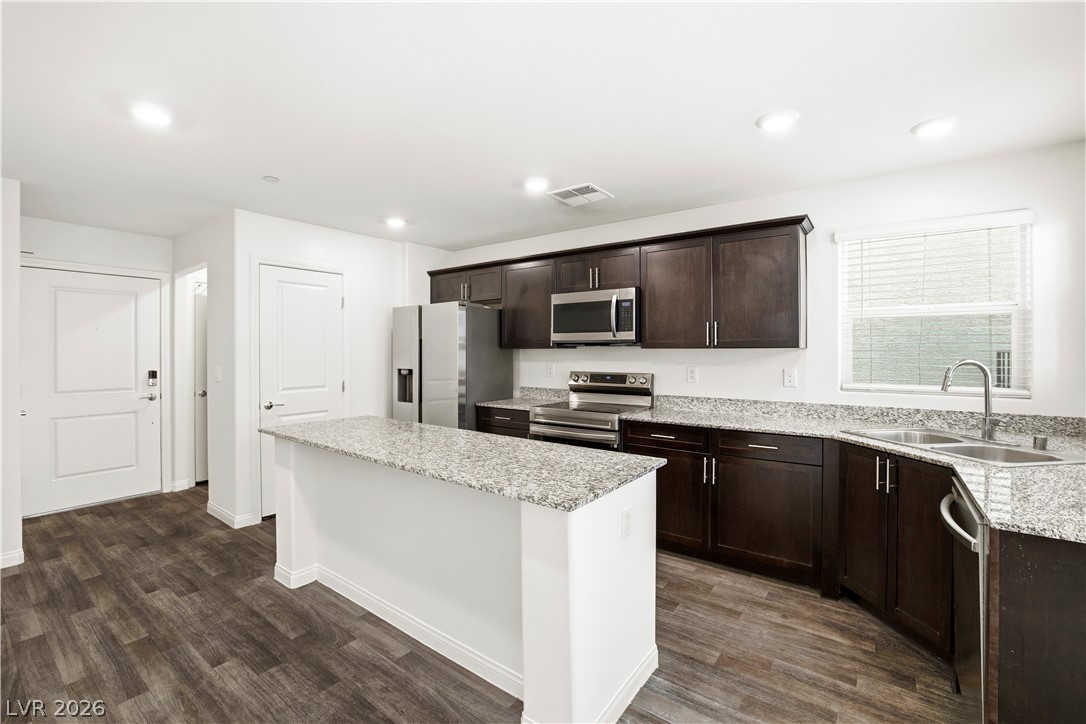 2757 Frosted Teal Avenue North Las Vegas NV 89086