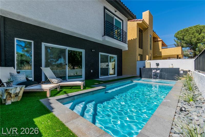 2861 Queens Courtyard Drive Las Vegas NV 89109