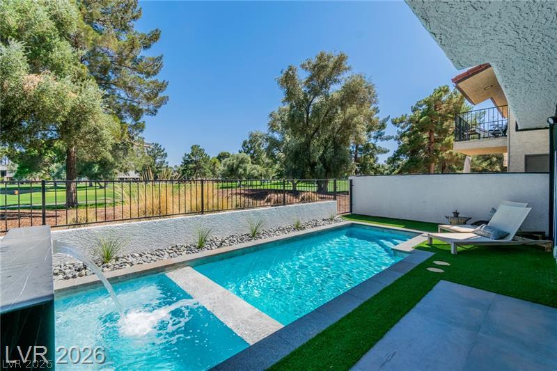 2861 Queens Courtyard Drive Las Vegas NV 89109