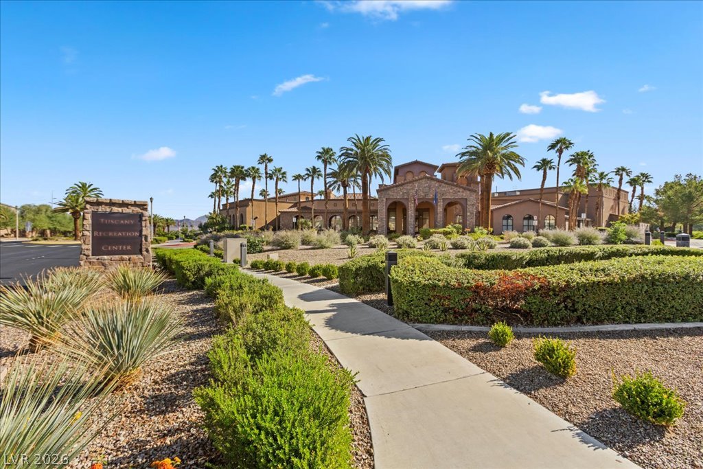 425 Via Stretto Avenue Henderson NV 89011