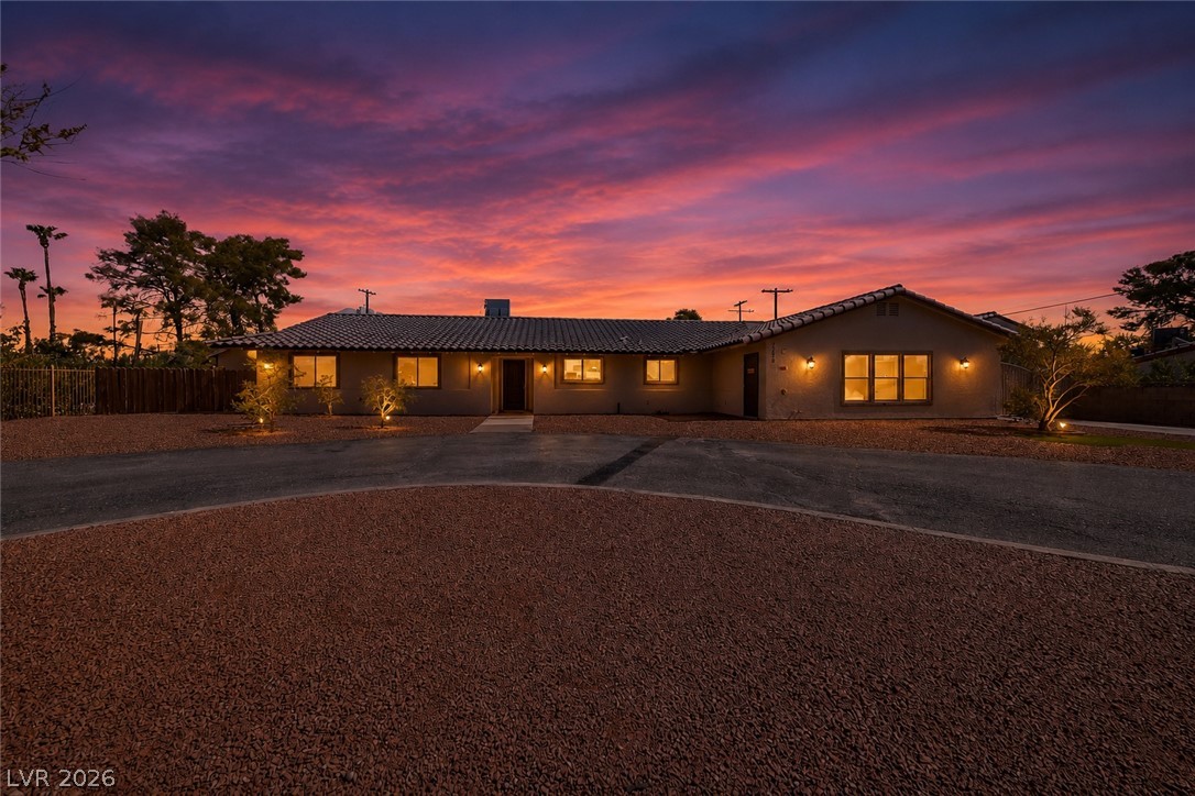 2258 Bridlewood Drive Las Vegas NV 89119