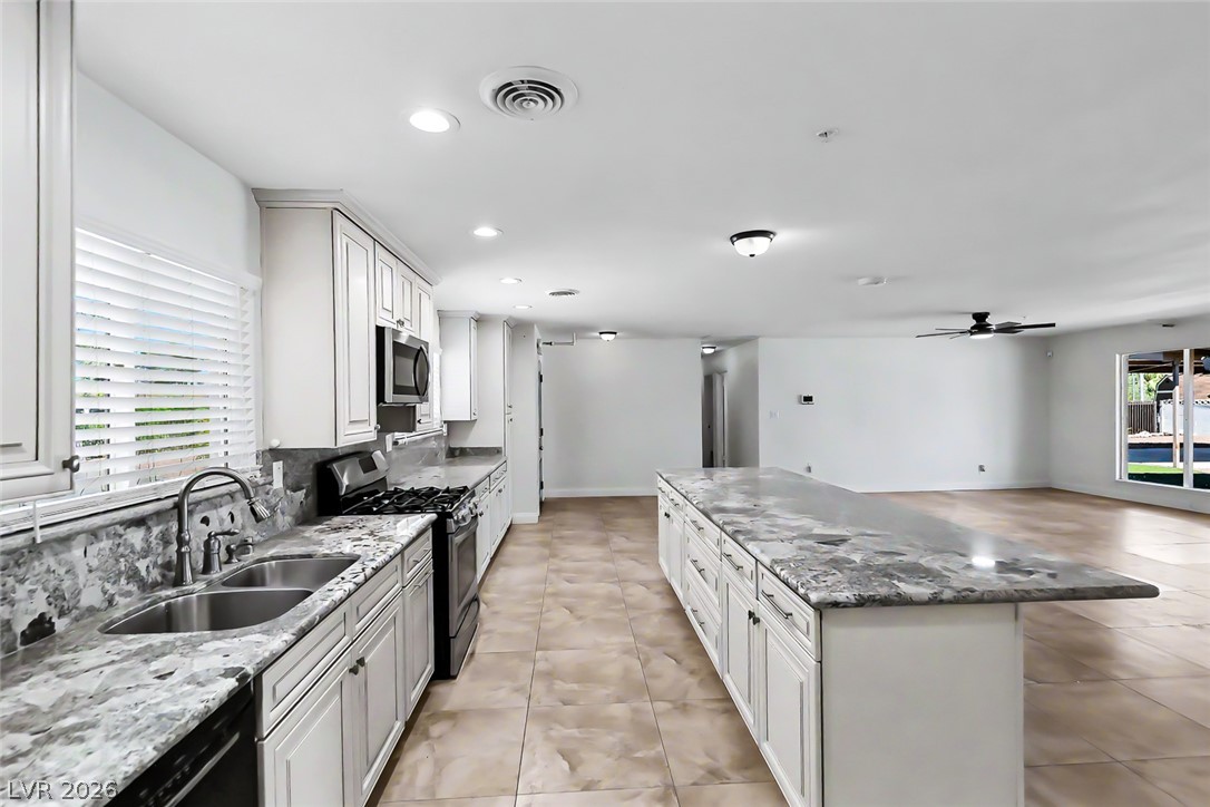 2258 Bridlewood Drive Las Vegas NV 89119