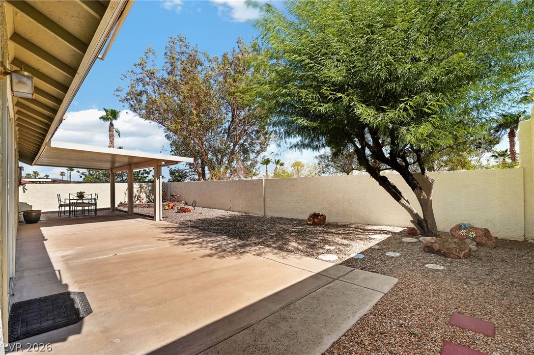 846 Holly Lake Way Henderson NV 89002