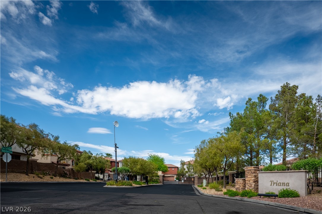 10876 Avenzano Street Las Vegas NV 89141