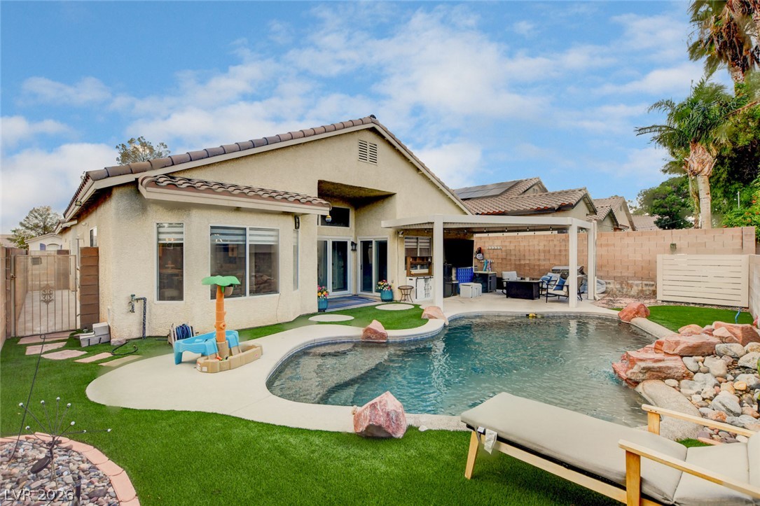 8284 Aurora Peak Avenue Las Vegas NV 89131