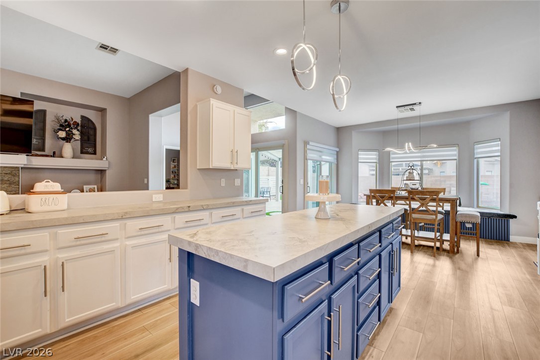 8284 Aurora Peak Avenue Las Vegas NV 89131