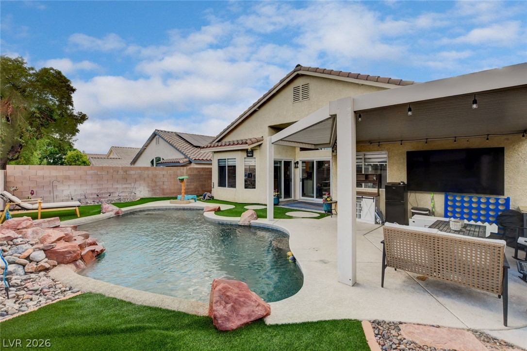 8284 Aurora Peak Avenue Las Vegas NV 89131
