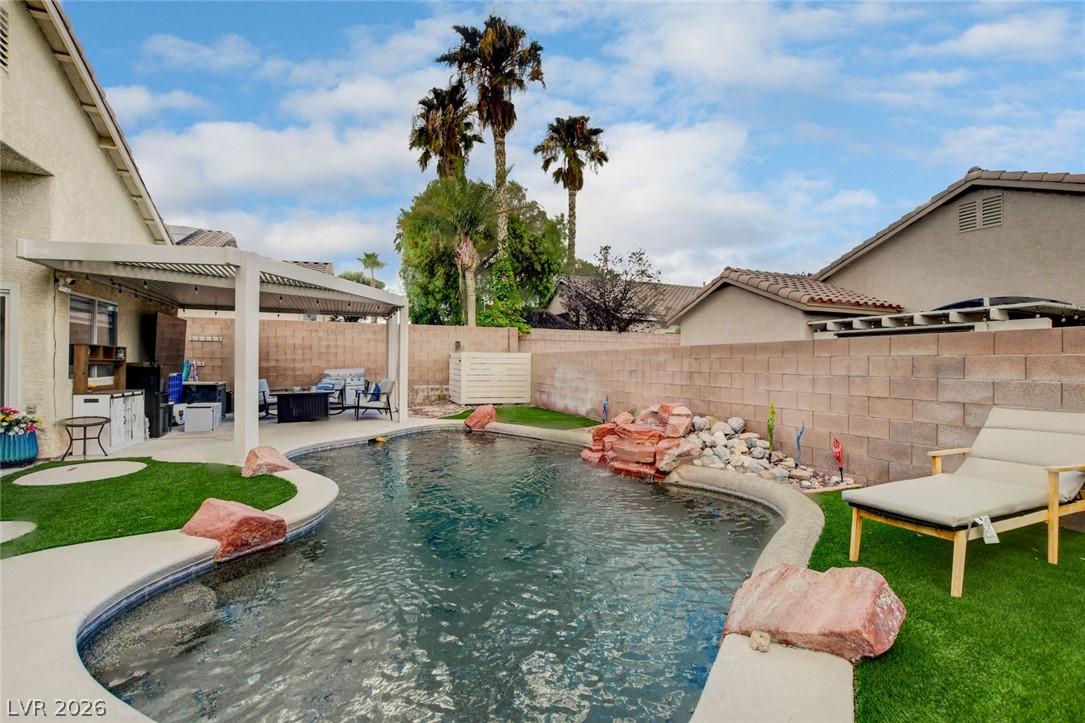 8284 Aurora Peak Avenue Las Vegas NV 89131