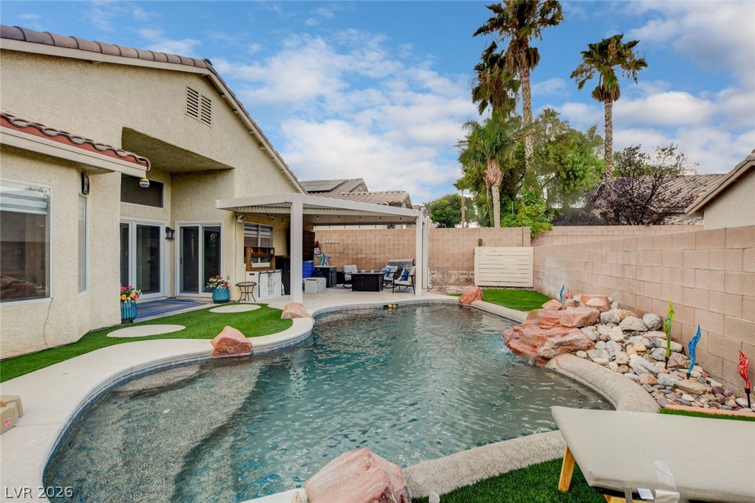 8284 Aurora Peak Avenue Las Vegas NV 89131