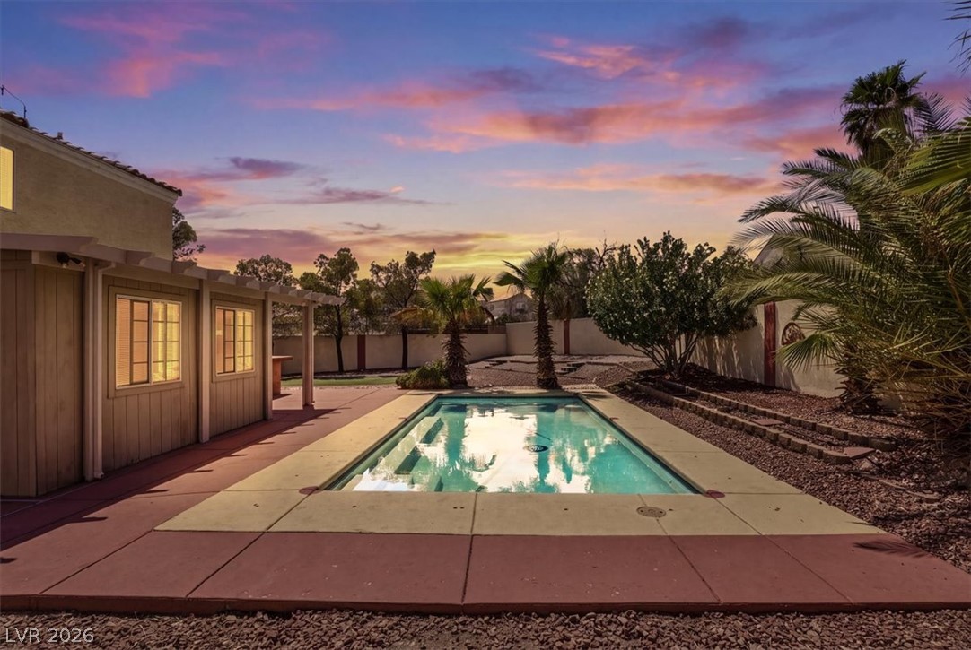 8208 Hydra Lane Las Vegas NV 89128