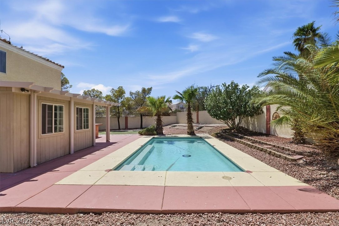 8208 Hydra Lane Las Vegas NV 89128