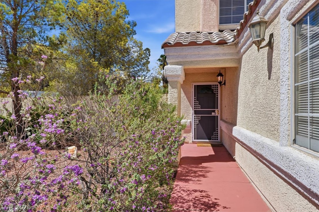 8208 Hydra Lane Las Vegas NV 89128