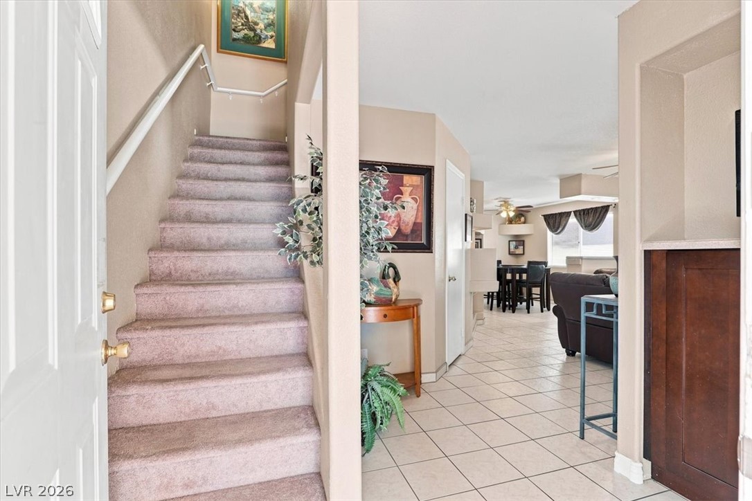 8208 Hydra Lane Las Vegas NV 89128