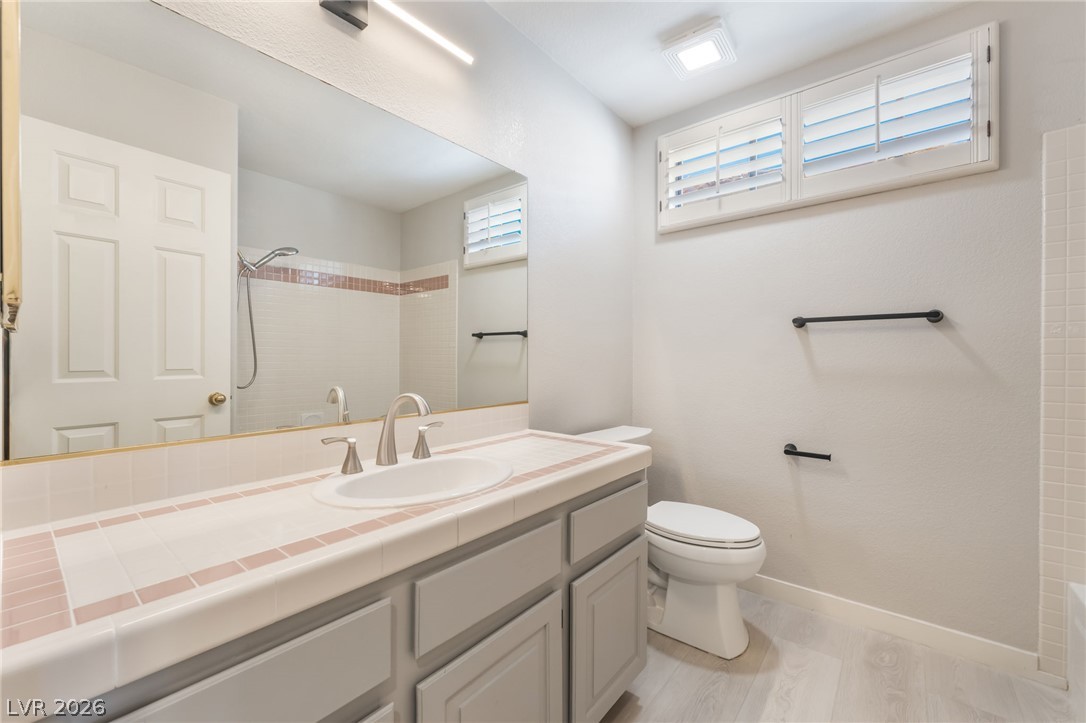 2433 Chatfield Drive Las Vegas NV 89128