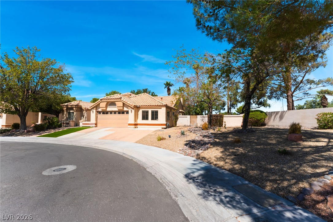 2433 Chatfield Drive Las Vegas NV 89128