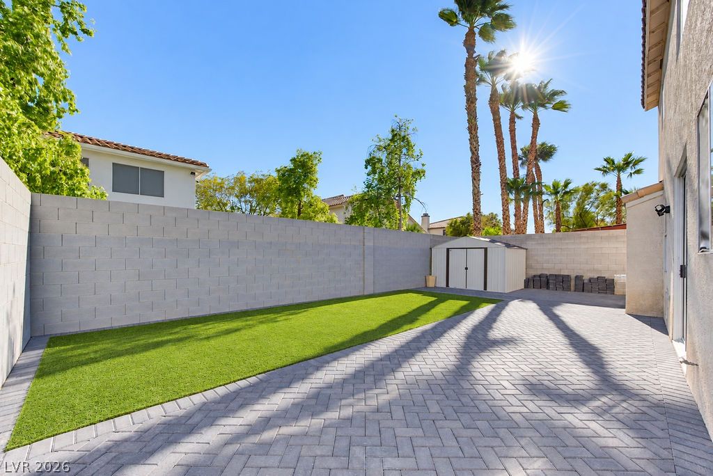1079 Country Skies Avenue Las Vegas NV 89123