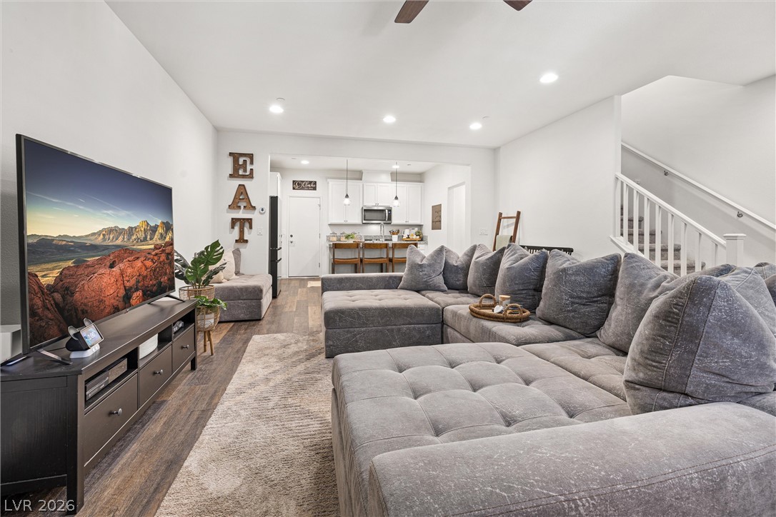 89 Alamere Falls Drive Las Vegas NV 89138