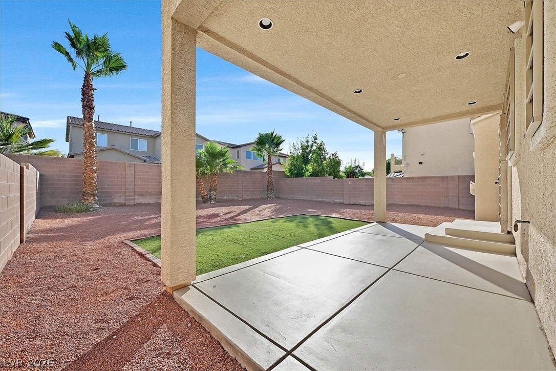 7049 Pink Flamingos Place North Las Vegas NV 89084