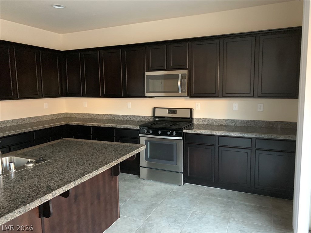 933 Kimbark Avenue Las Vegas NV 89148