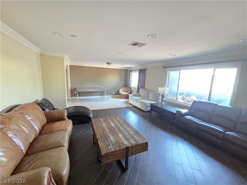 3381 Westwind Road Las Vegas NV 89146