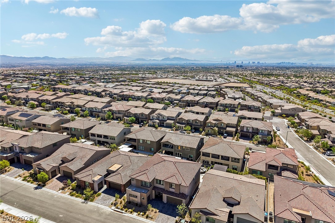 176 Harris Peak Street Las Vegas NV 89138