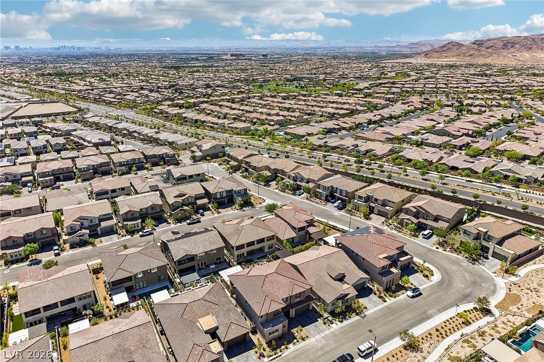 176 Harris Peak Street Las Vegas NV 89138