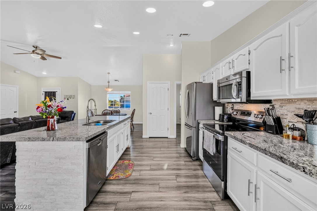 720 Indian Wells Court Pahrump NV 89060