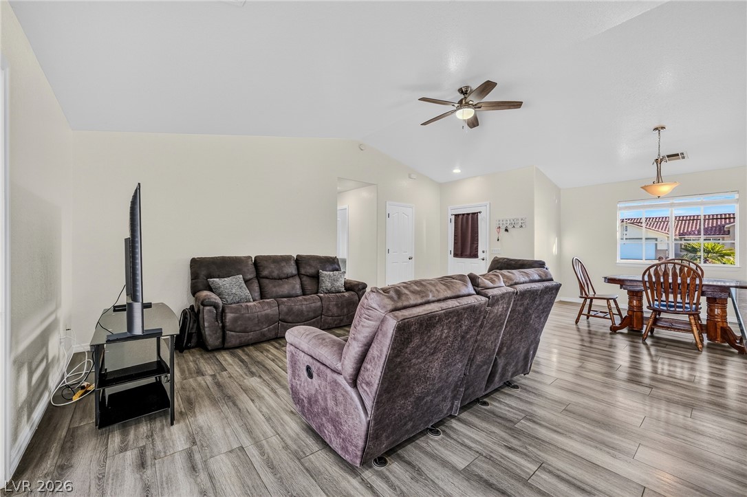 720 Indian Wells Court Pahrump NV 89060