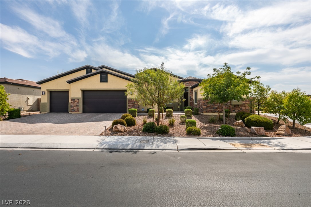 7012 Arabian Ridge Street Las Vegas NV 89131