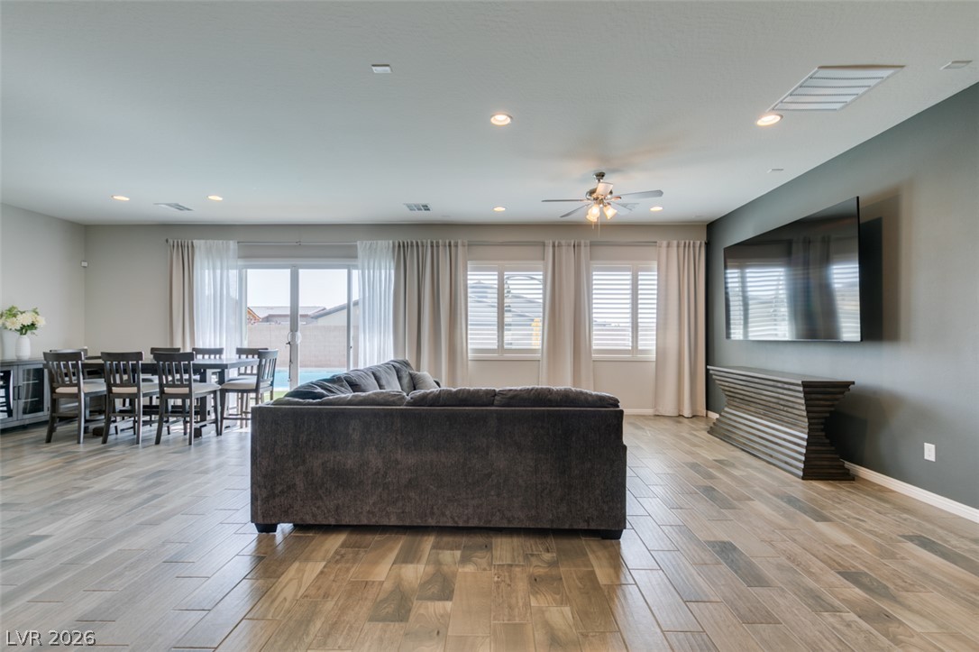 7012 Arabian Ridge Street Las Vegas NV 89131