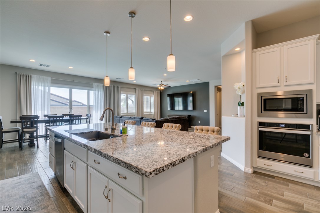 7012 Arabian Ridge Street Las Vegas NV 89131