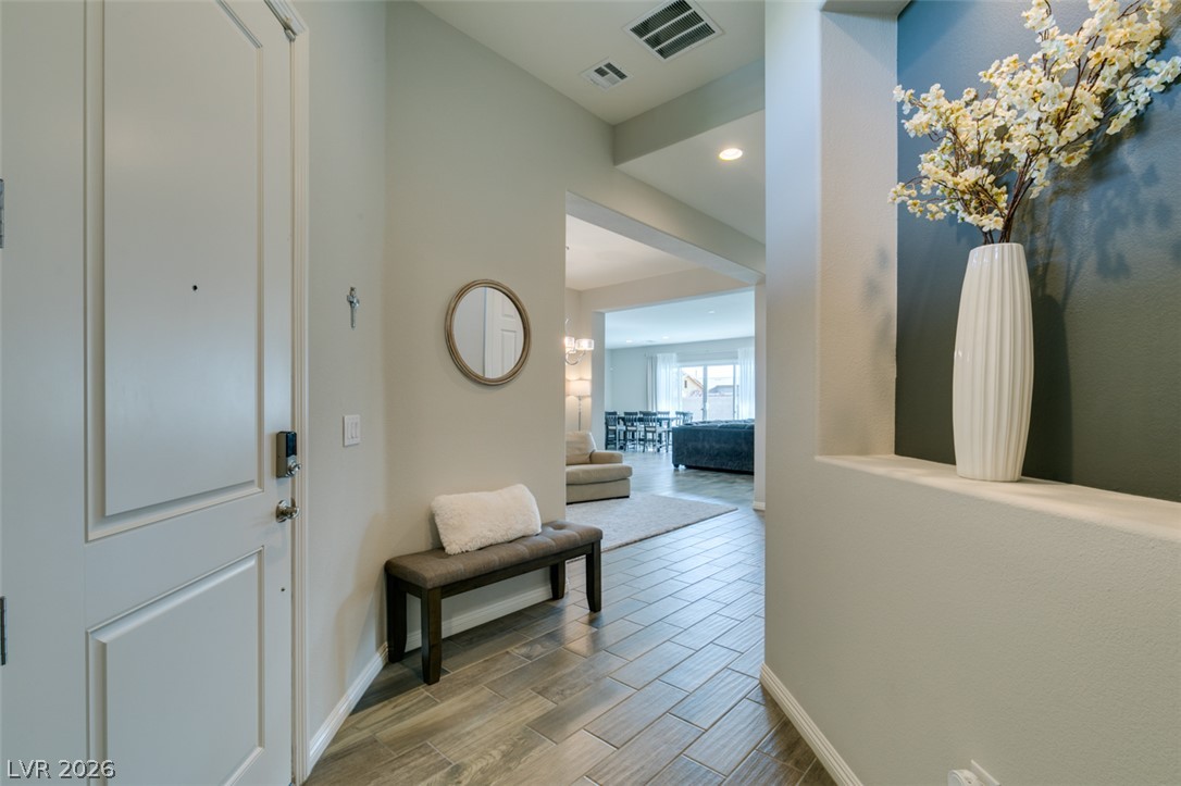 7012 Arabian Ridge Street Las Vegas NV 89131