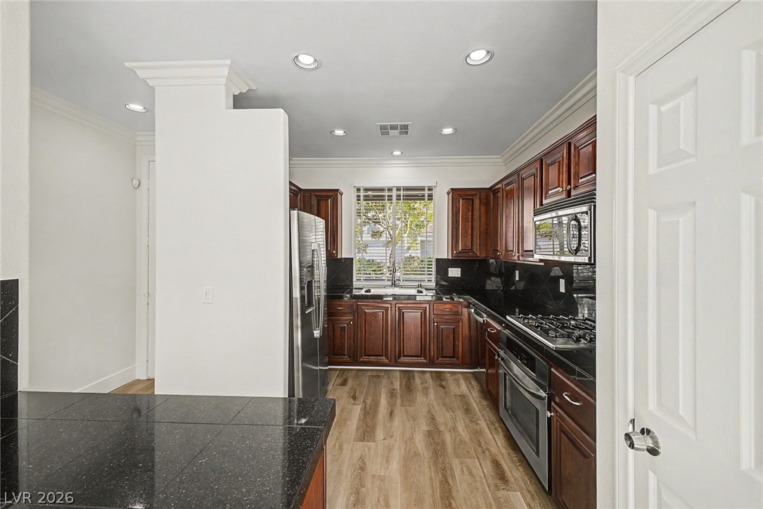 6159 Carson Hills Avenue Las Vegas NV 89139