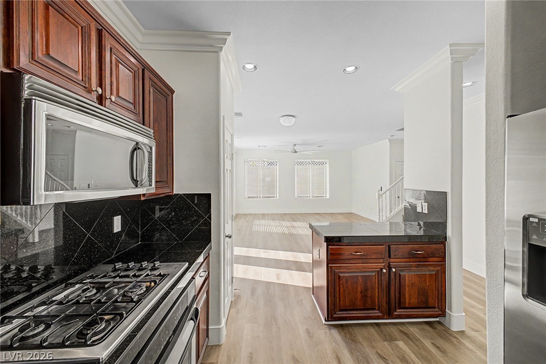 6159 Carson Hills Avenue Las Vegas NV 89139