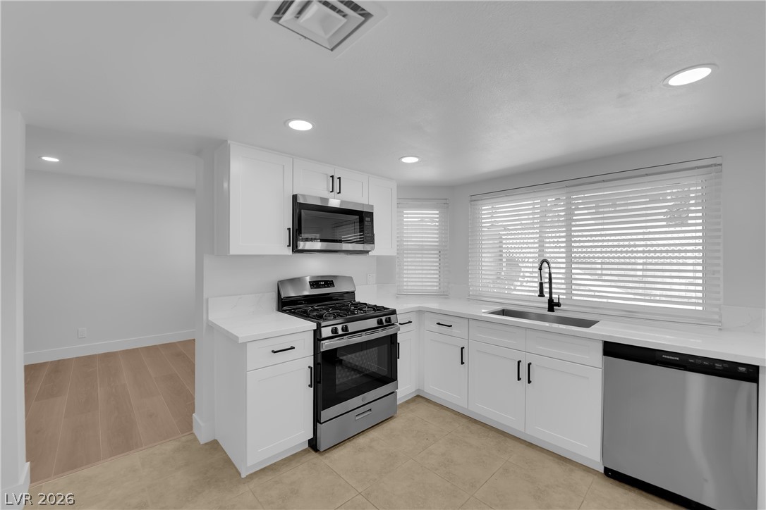 6756 Endora Drive Las Vegas NV 89103