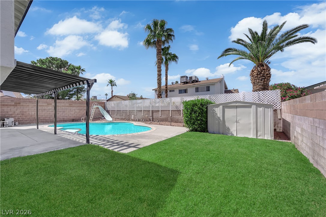 6756 Endora Drive Las Vegas NV 89103