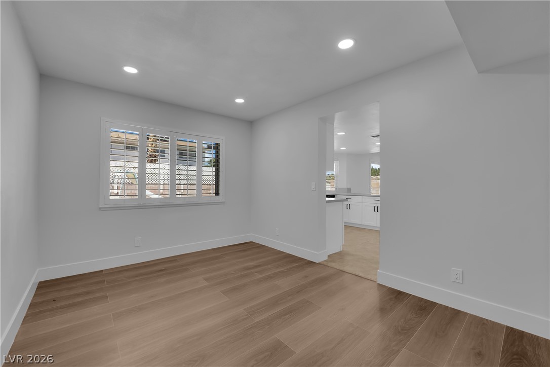 6756 Endora Drive Las Vegas NV 89103