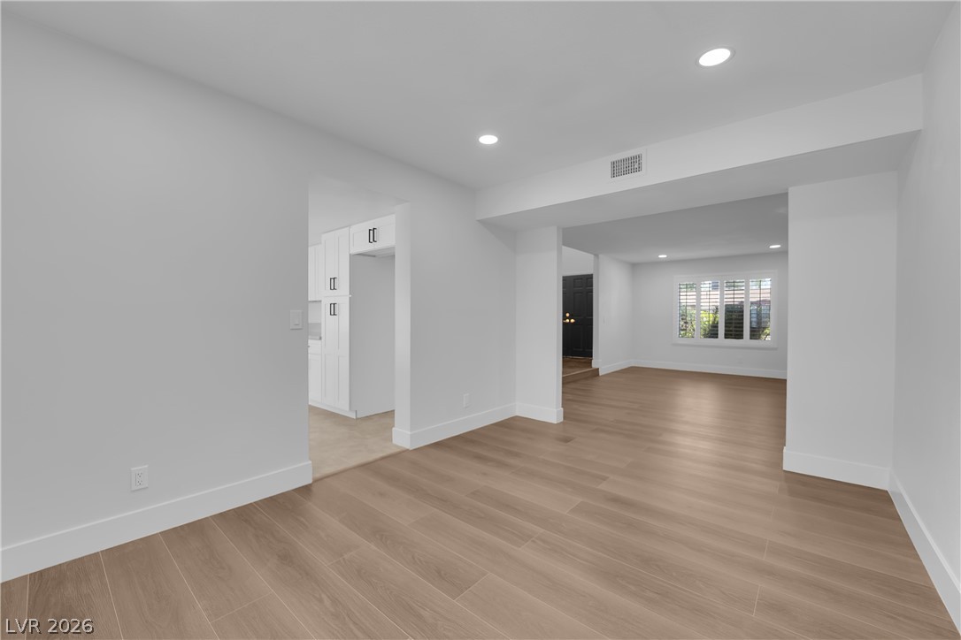 6756 Endora Drive Las Vegas NV 89103