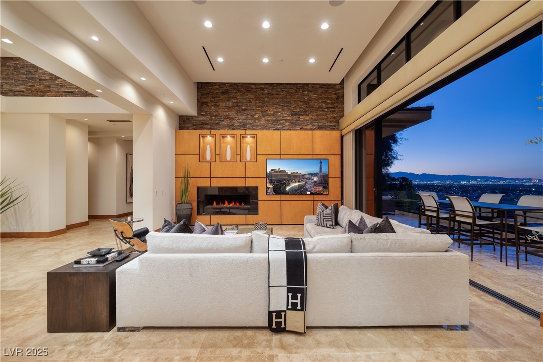 1492 Macdonald Ranch Drive Henderson NV 89012