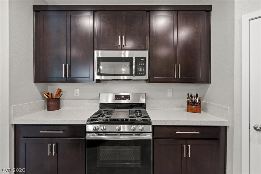 4274 Paragon Highlands Avenue Las Vegas NV 89141