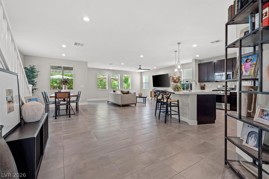 4274 Paragon Highlands Avenue Las Vegas NV 89141