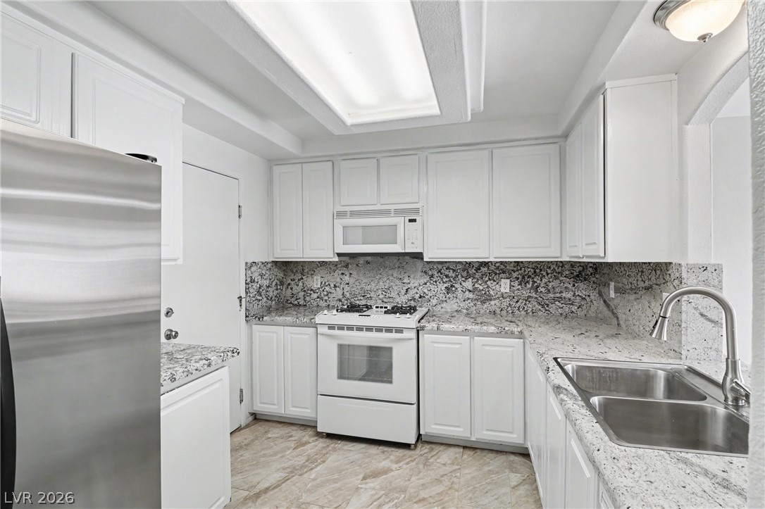 794 Ribbon Grass Avenue Las Vegas NV 89183