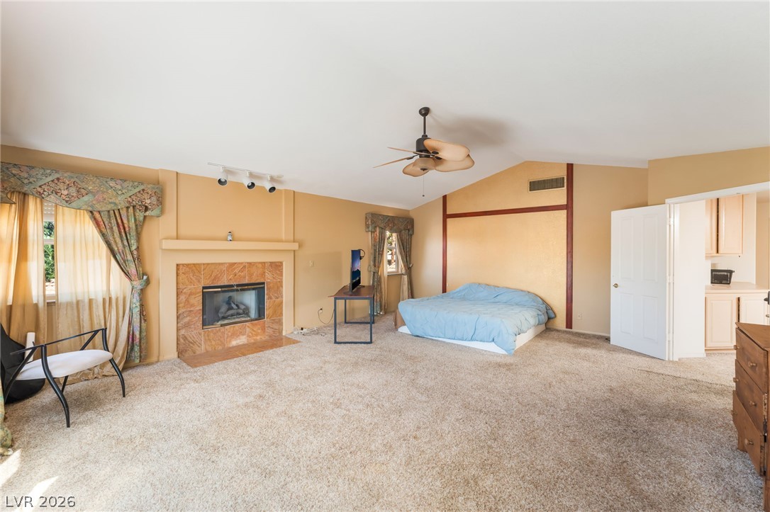 2000 White Falls Las Vegas NV 89128