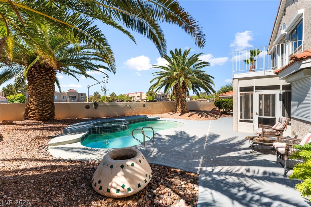 2000 White Falls Las Vegas NV 89128