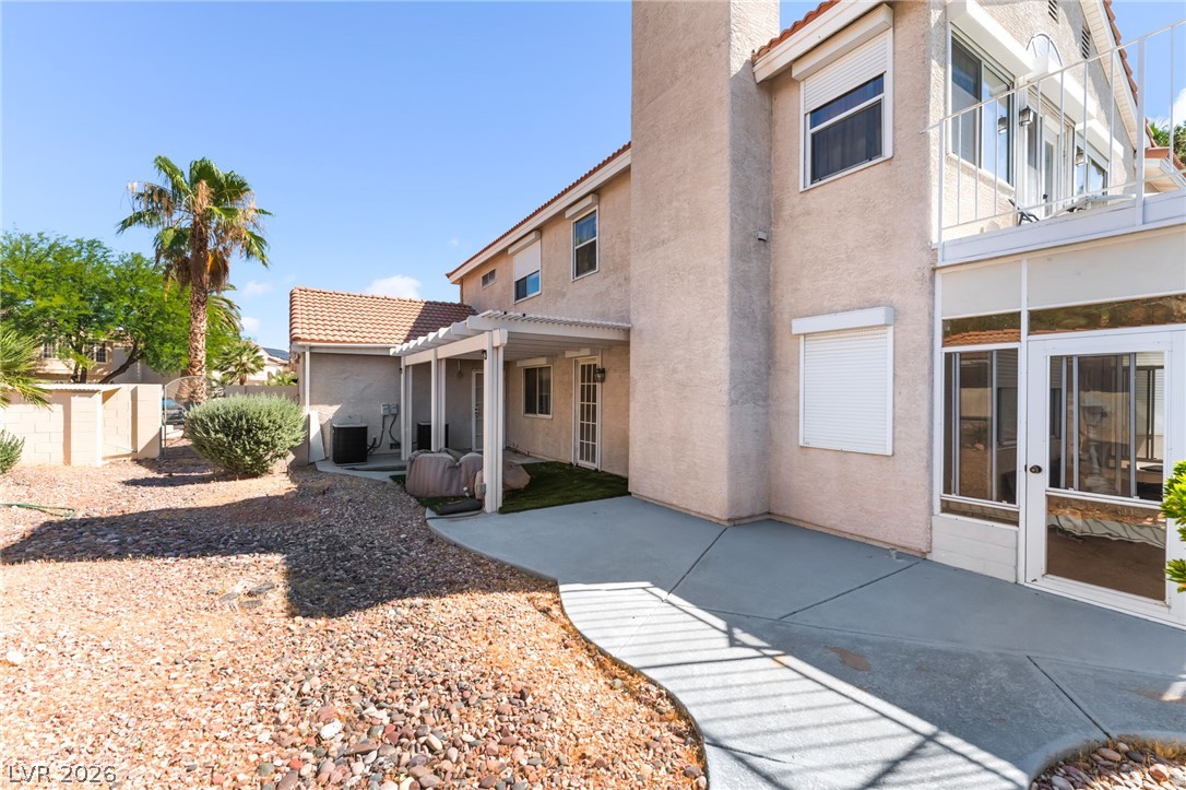 2000 White Falls Las Vegas NV 89128