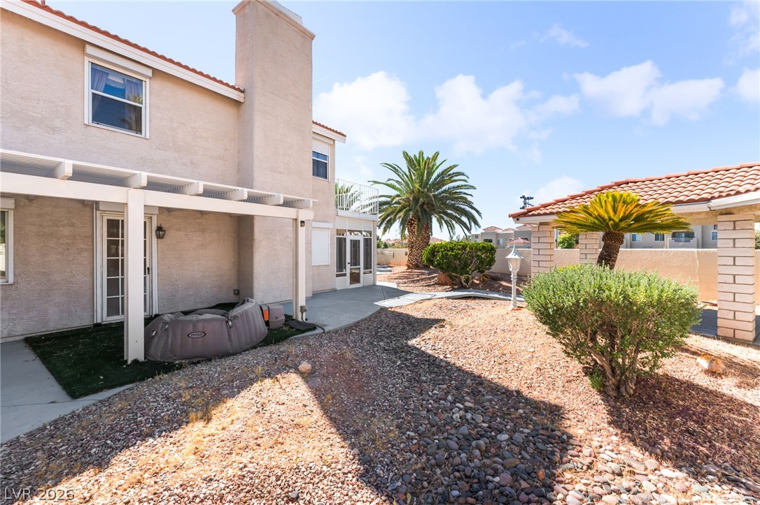 2000 White Falls Las Vegas NV 89128